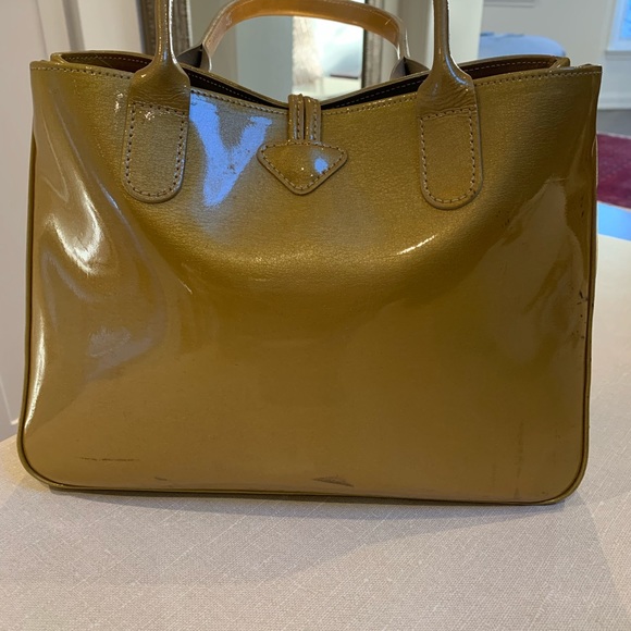 Longchamp gold patent handbag - Picture 2 of 6